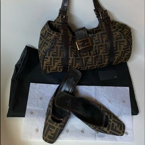 Fendi Bag 100% Authentic ( Bag Only )